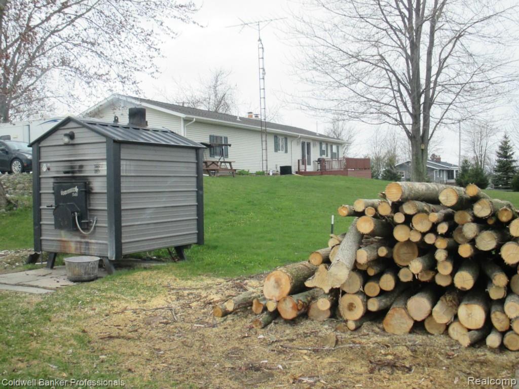 4101 Barnes Road North Branch, MI 48461 - Photo 36 of 90 IMG_1054.jpg