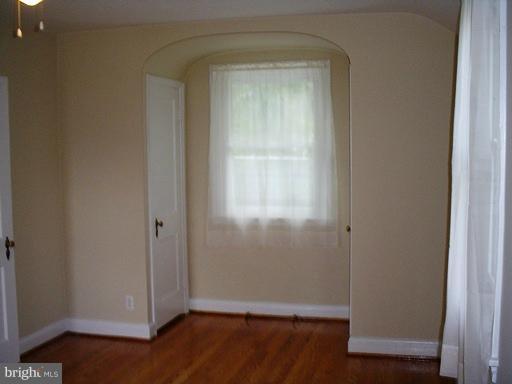 736 Charing Cross Road Baltimore, MD 21229 - Photo 26 of 30 Bedroom