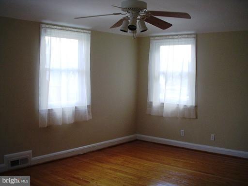 736 Charing Cross Road Baltimore, MD 21229 - Photo 9 of 30 Bedroom