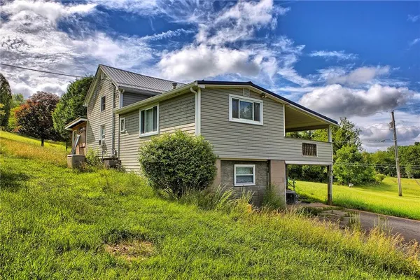$215,000 | 1475 Gilmar Road, Apollo, PA 15613