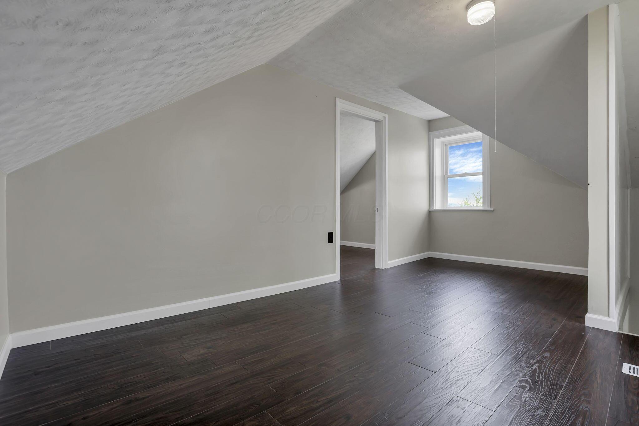 8400 16th Road Southwest, Unit SW Amanda, OH 43102 - Photo 23 of 50 Upstairs Pass Through Bedrooms w/new flooring