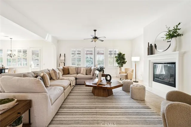 $1,600,000 | 15930 Mandalay Road, Canyon Country, CA 91387