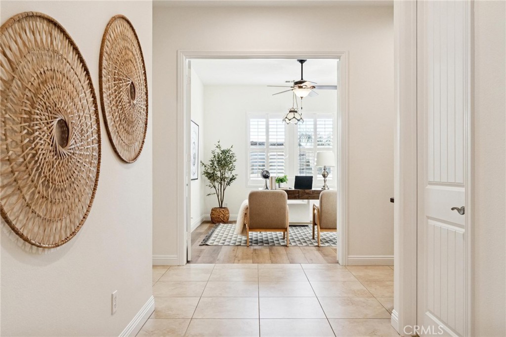 15930 Mandalay Road Canyon Country, CA 91387 - Photo 28 of 64