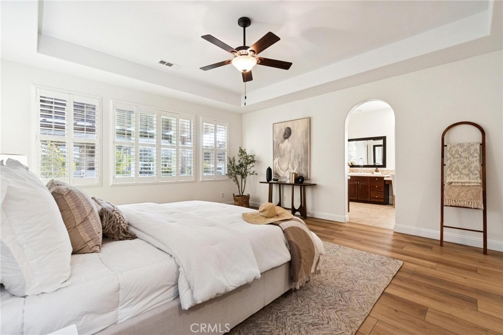 15930 Mandalay Road Canyon Country, CA 91387 - Photo 34 of 64