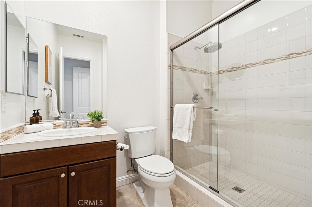 15930 Mandalay Road Canyon Country, CA 91387 - Photo 48 of 64