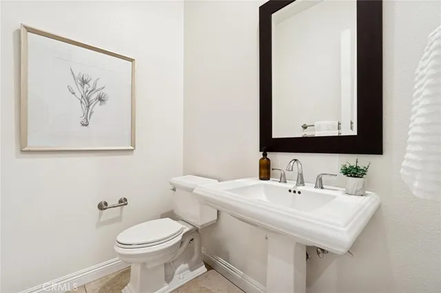 $1,600,000 | 15930 Mandalay Road, Canyon Country, CA 91387