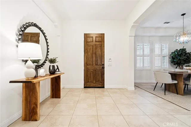 $1,600,000 | 15930 Mandalay Road, Canyon Country, CA 91387