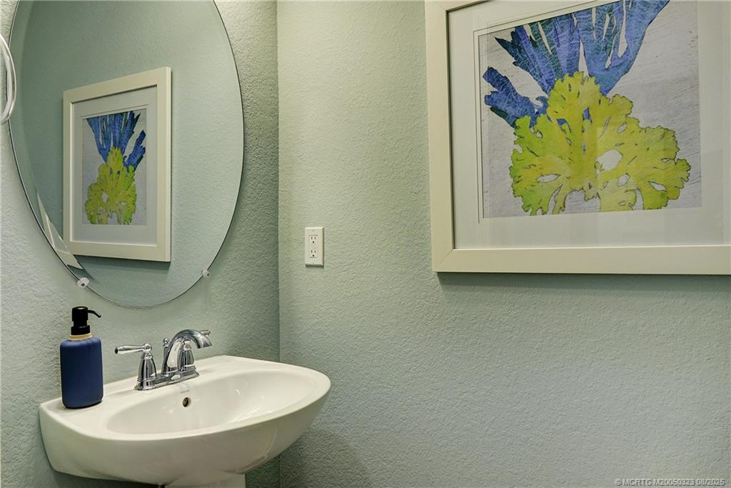 1843 Southeast Roxy Way Stuart, FL 34996 - Photo 15 of 31