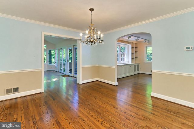 $1,195,000 | 3315 Carolina Place, Alexandria, VA 22305