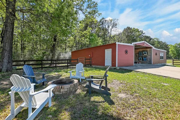 $785,000 | 299 North Ghost Branch Road, Trinity, TX 75862
