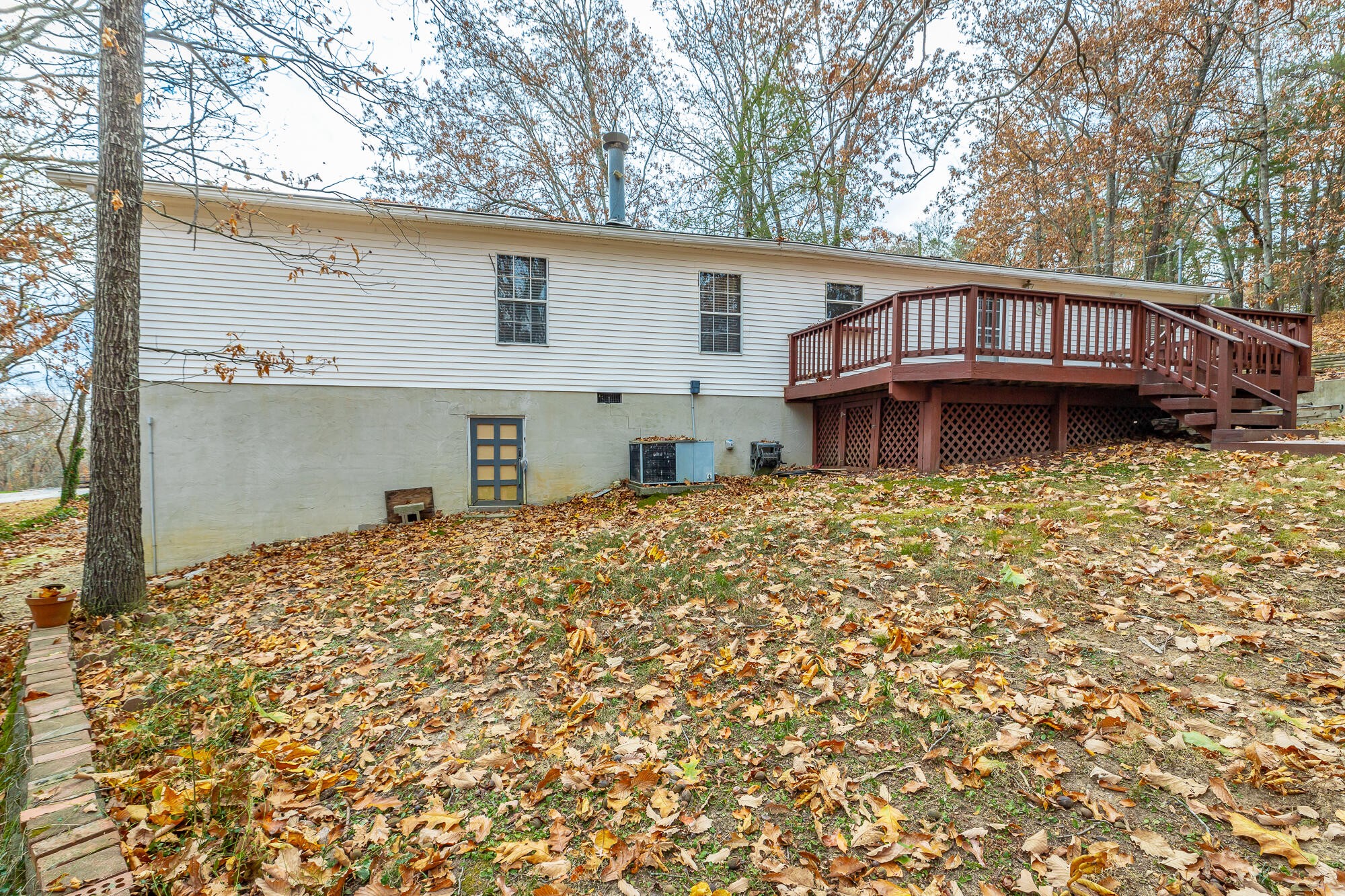 6729 Water Acres Road Harrison, TN 37341 - Photo 3 of 44 Gallery Image 3