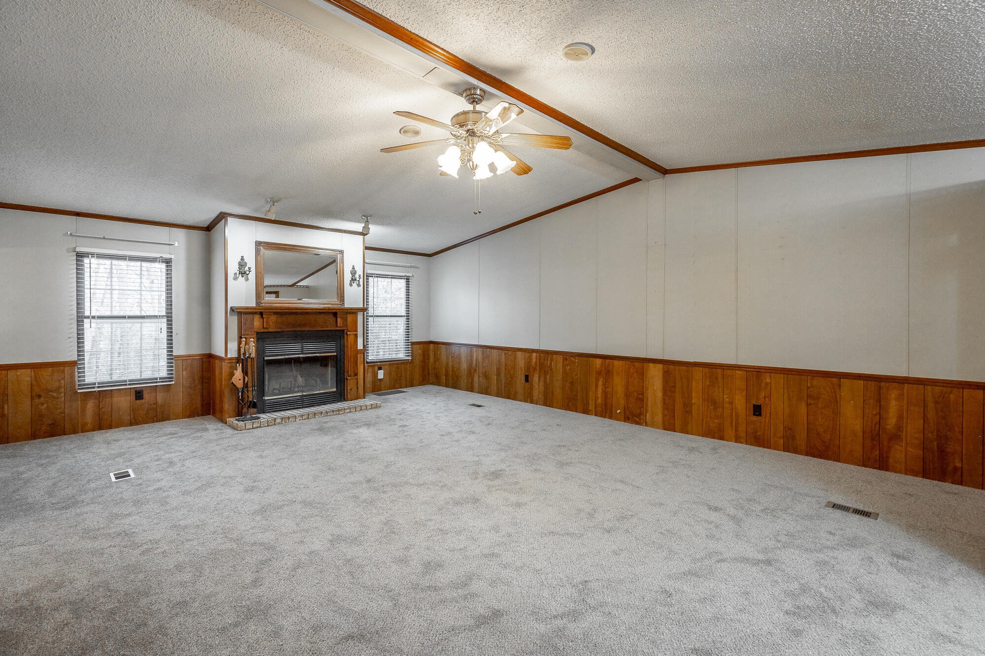 6729 Water Acres Road Harrison, TN 37341 - Photo 7 of 44 Gallery Image 7