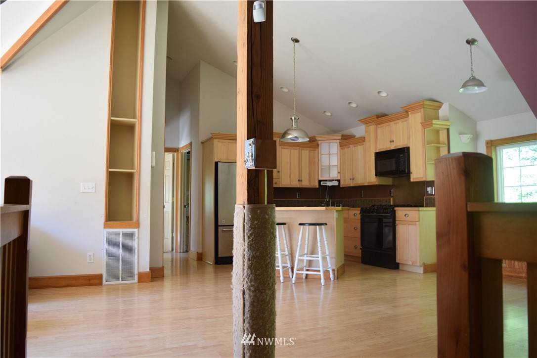 3543 Resort Road Greenbank, WA 98253 - Photo 6 of 24 Gallery Image 6
