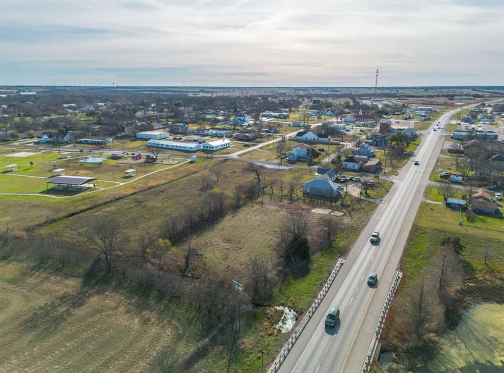 302 North Memorial Street Riesel, TX 76682 - Photo 10 of 13 a view of a lake with a city