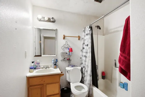 $280,000 | 3932 Branch Street, Sacramento, CA 95838