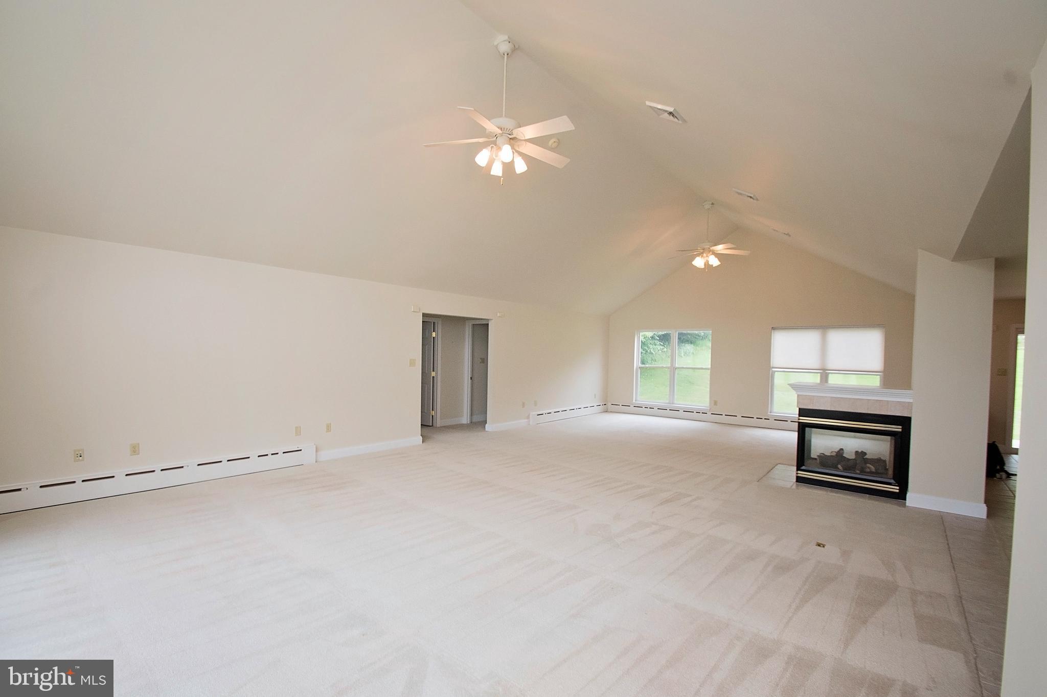514 Spring Valley Road Reading, PA 19604 - Photo 18 of 65