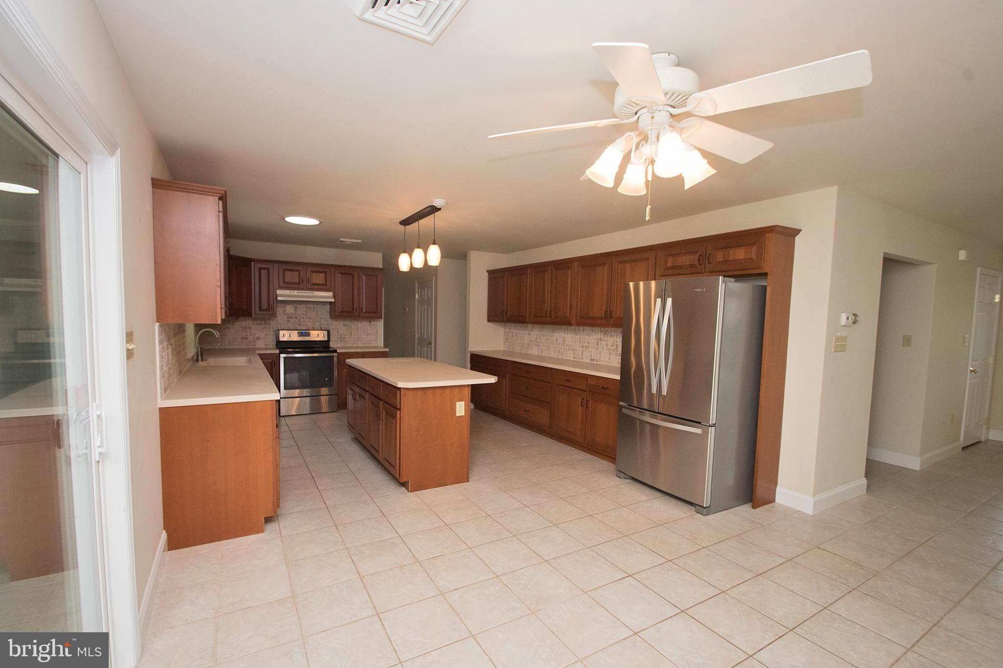 514 Spring Valley Road Reading, PA 19604 - Photo 21 of 65