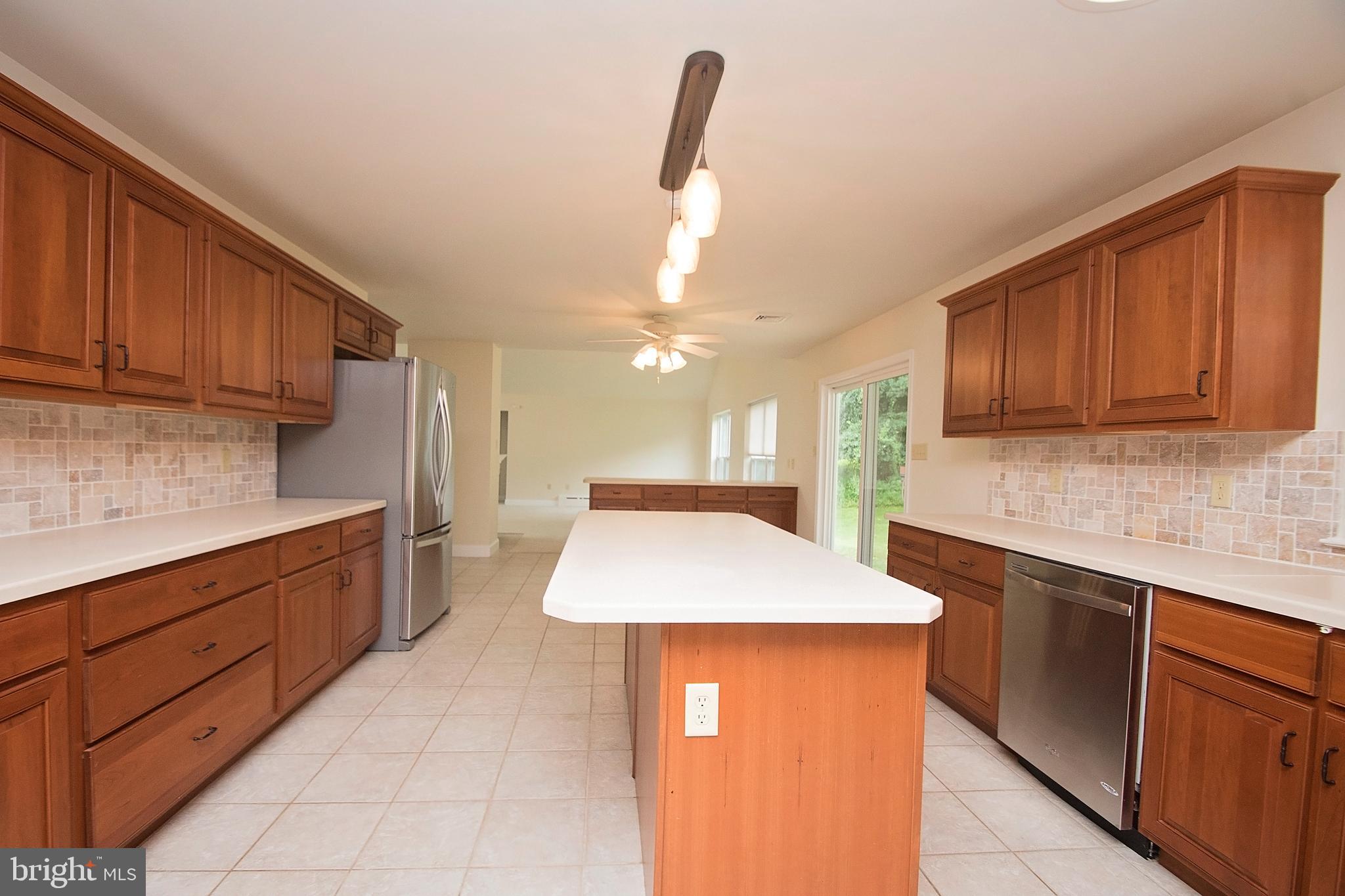 514 Spring Valley Road Reading, PA 19604 - Photo 29 of 65