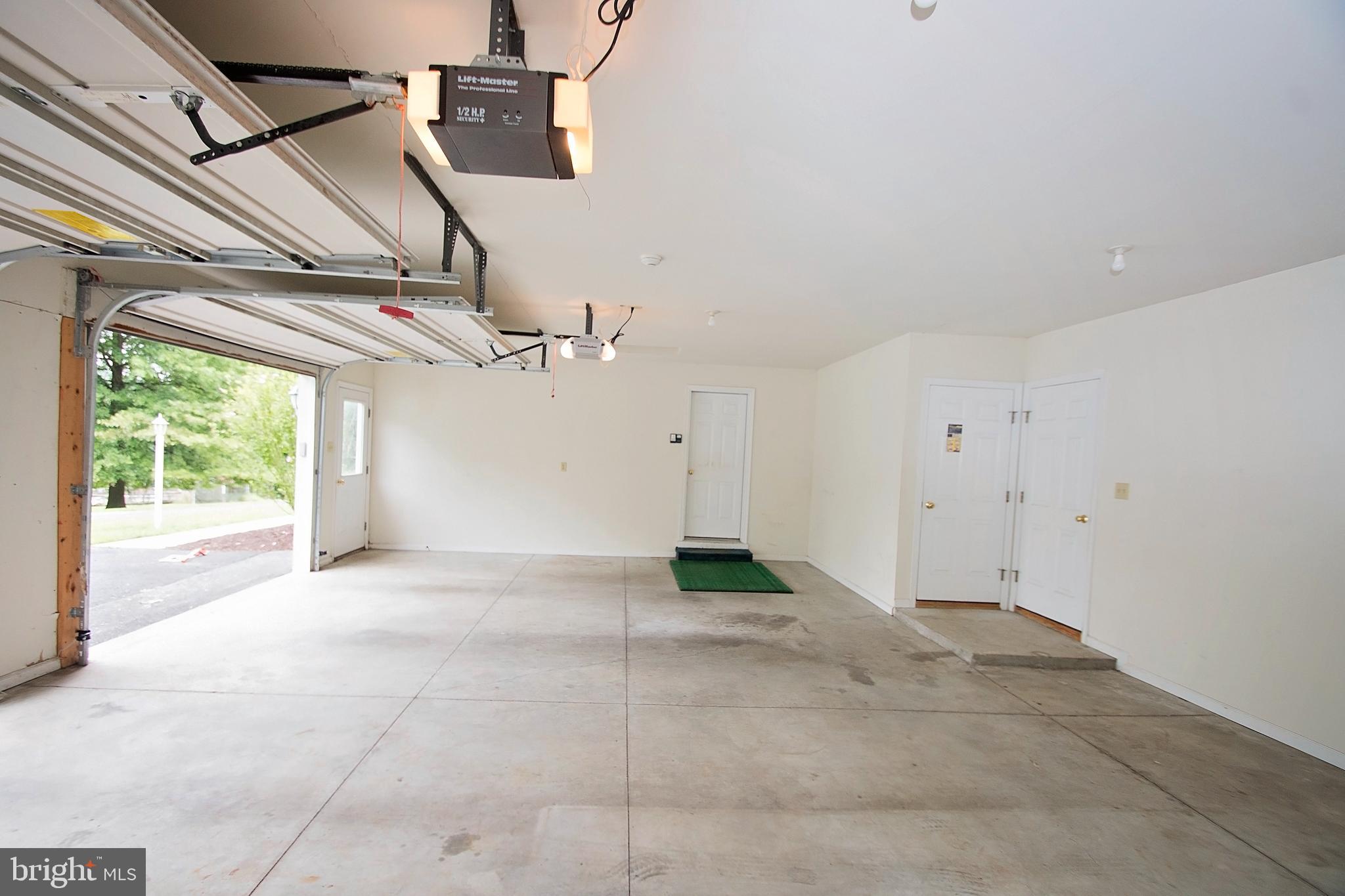 514 Spring Valley Road Reading, PA 19604 - Photo 52 of 65