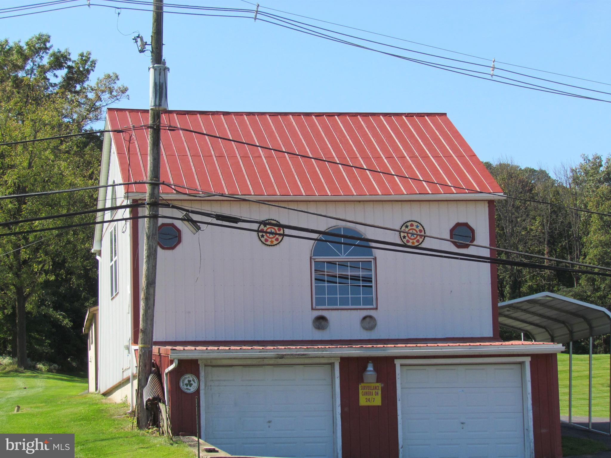 514 Spring Valley Road Reading, PA 19604 - Photo 6 of 65