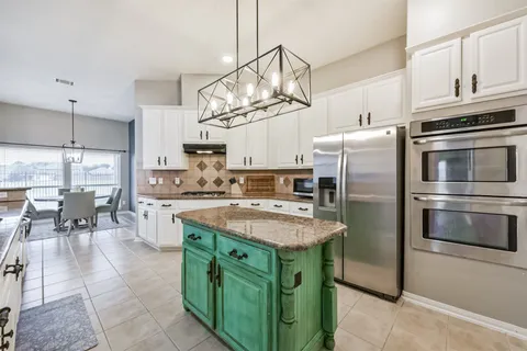 $387,000 | 153 Greenridge Circle, League City, TX 77573