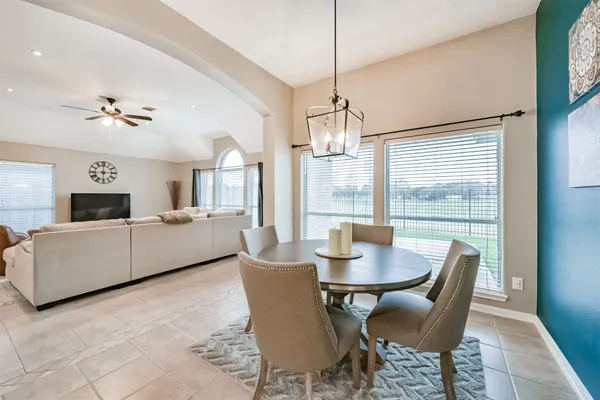 $387,000 | 153 Greenridge Circle, League City, TX 77573