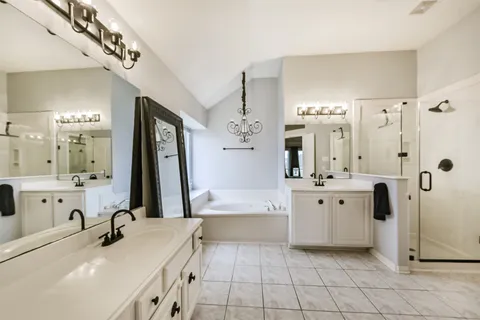 $387,000 | 153 Greenridge Circle, League City, TX 77573