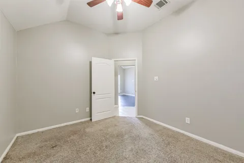 $387,000 | 153 Greenridge Circle, League City, TX 77573