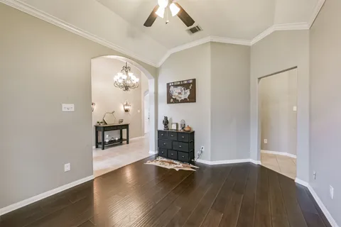 $387,000 | 153 Greenridge Circle, League City, TX 77573