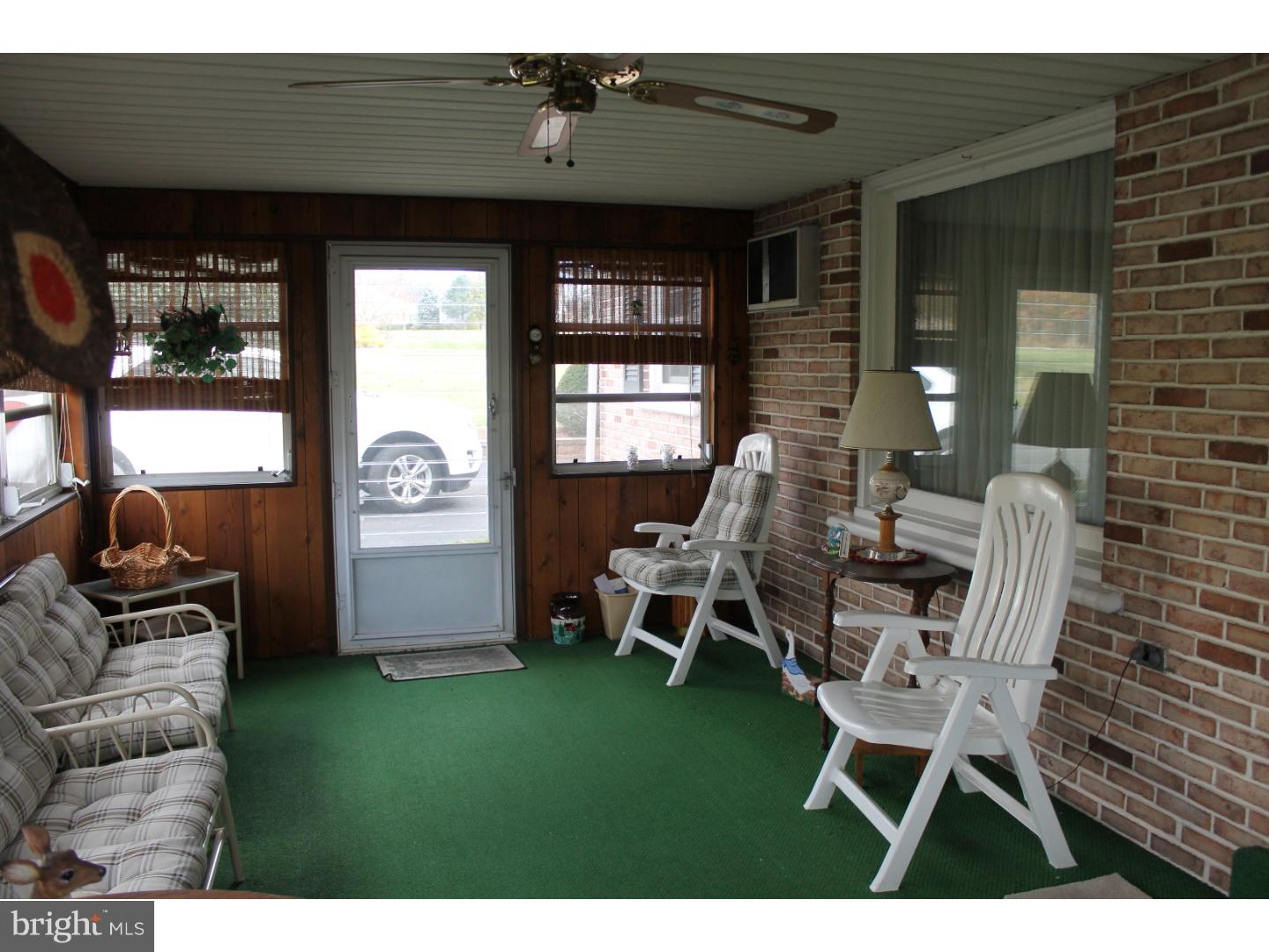 118 South County Line Road Telford, PA 18969 - Photo 22 of 24 Sun Room