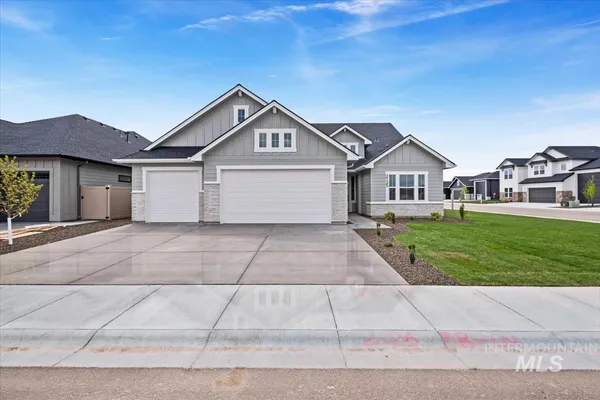 $787,880 | 2125 East Padstow Street, Kuna, ID 83634