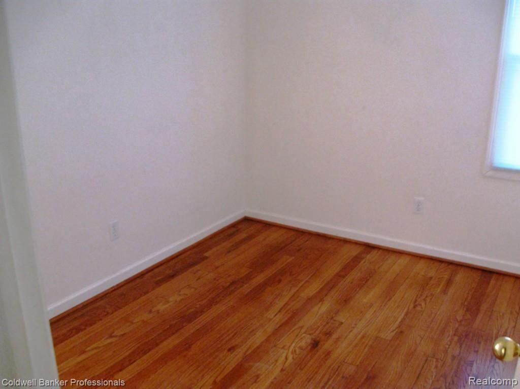 22164 Moross Road Grosse Pointe, MI 48236 - Photo 10 of 10 IMG_1394.jpg