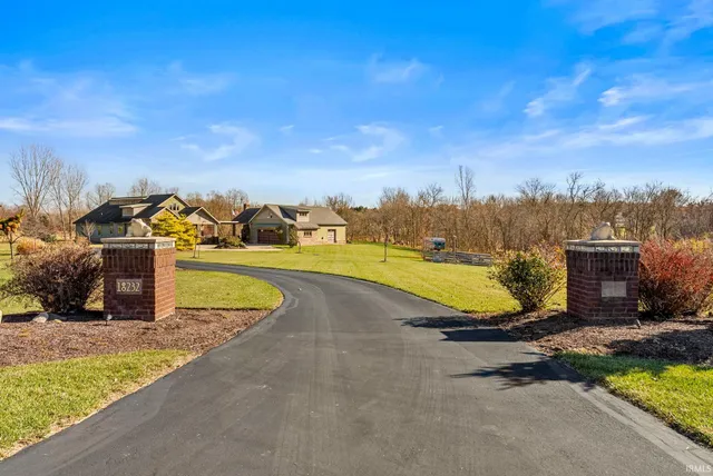 $835,000 | 18232 Tonkel Road, Auburn, IN 46706