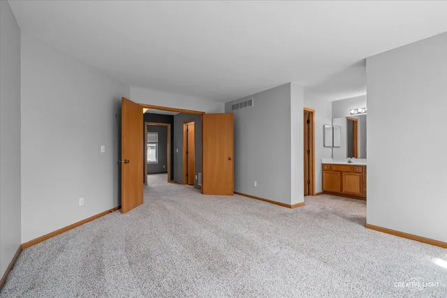 $365,000 | 14215 South Longview Lane, Plainfield, IL 60544