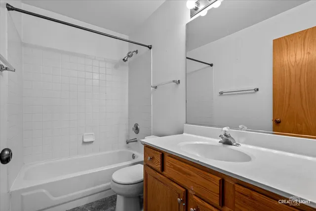 $365,000 | 14215 South Longview Lane, Plainfield, IL 60544