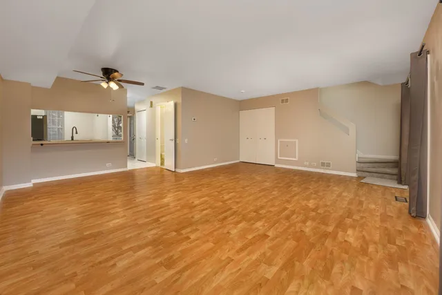 $275,000 | 1604 Pebble Beach Circle, Elgin, IL 60123