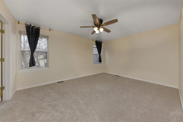 $275,000 | 1604 Pebble Beach Circle, Elgin, IL 60123