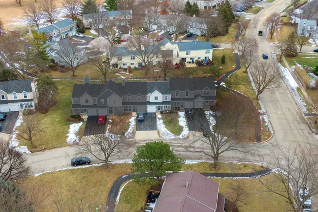 $275,000 | 1604 Pebble Beach Circle, Elgin, IL 60123