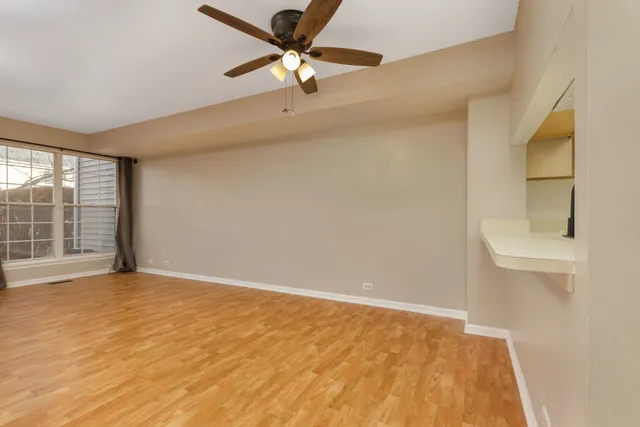 $275,000 | 1604 Pebble Beach Circle, Elgin, IL 60123