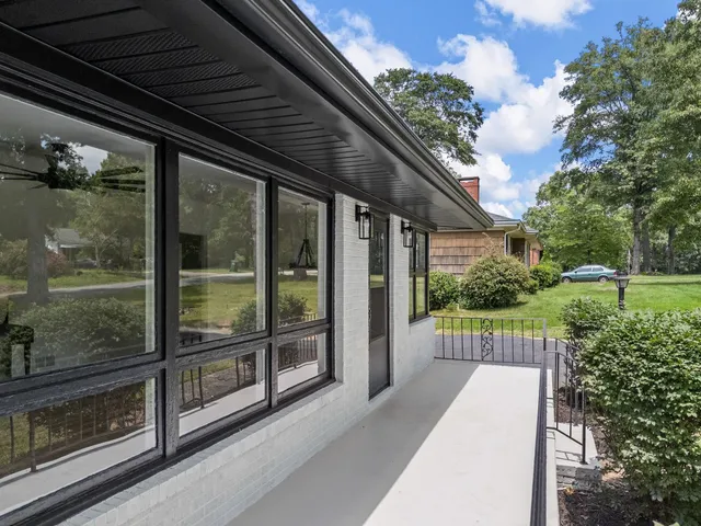 $264,500 | 14 Wofford Street, Inman, SC 29349