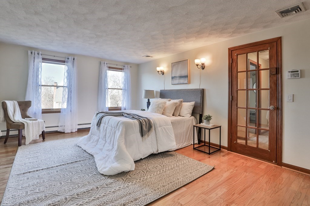 135 Anderson Road Marlborough, MA 01752 - Photo 25 of 40 Gallery Image 25