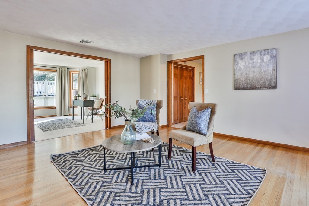 135 Anderson Road Marlborough, MA 01752 - Photo 10 of 40 Gallery Image 10