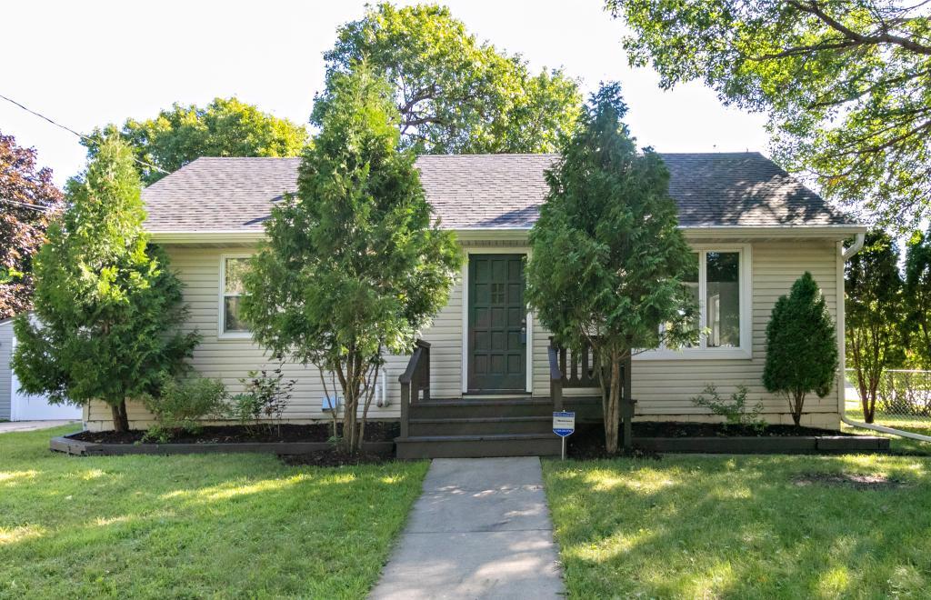 302 36th Avenue Northwest Rochester, MN 55901 - Photo 1 of 1