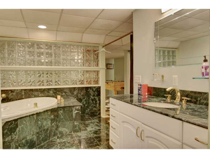 25 Bevelin Road Providence, RI 02906 - Photo 21 of 23 Bathroom. Lower Level