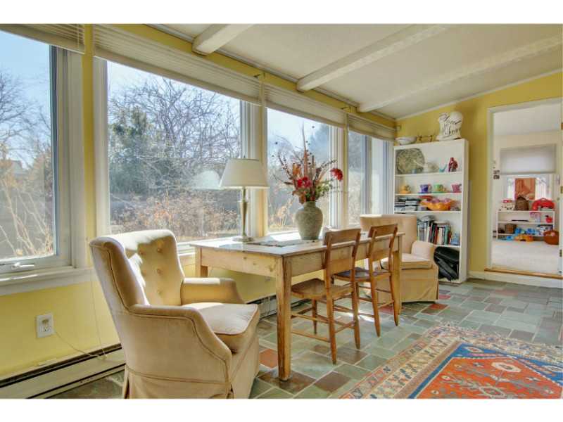 25 Bevelin Road Providence, RI 02906 - Photo 4 of 23 Den/Family/Great Room. Sunroom