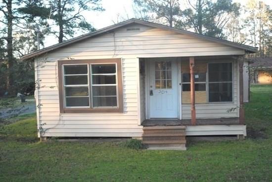 204 Huson Street Mansfield, LA 71052 - Photo 1 of 1
