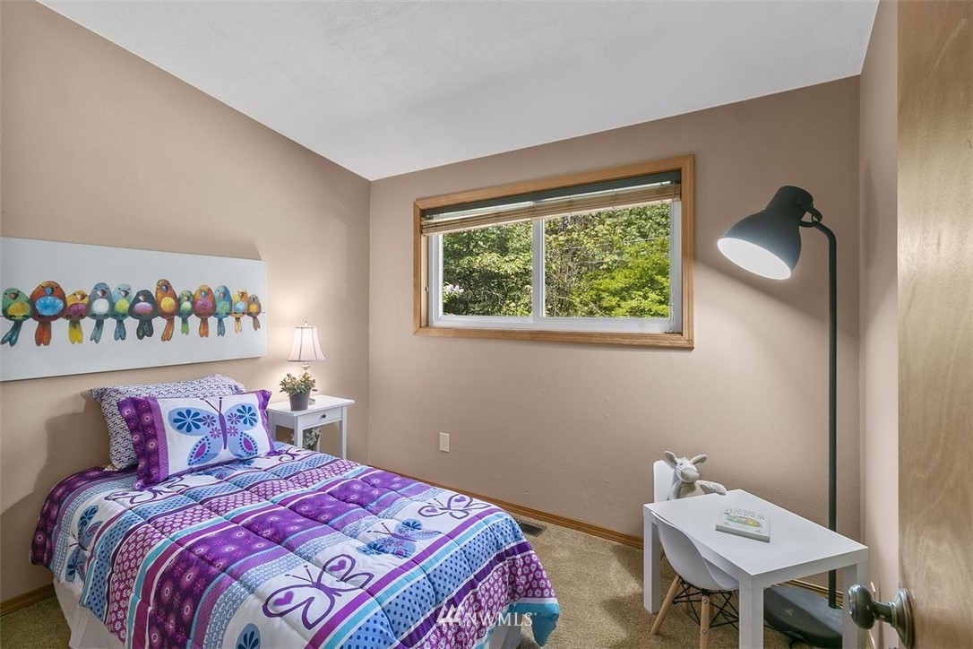 17205 Southeast Covington Sawyer Road Kent, WA 98042 - Photo 21 of 27 Gallery Image 21