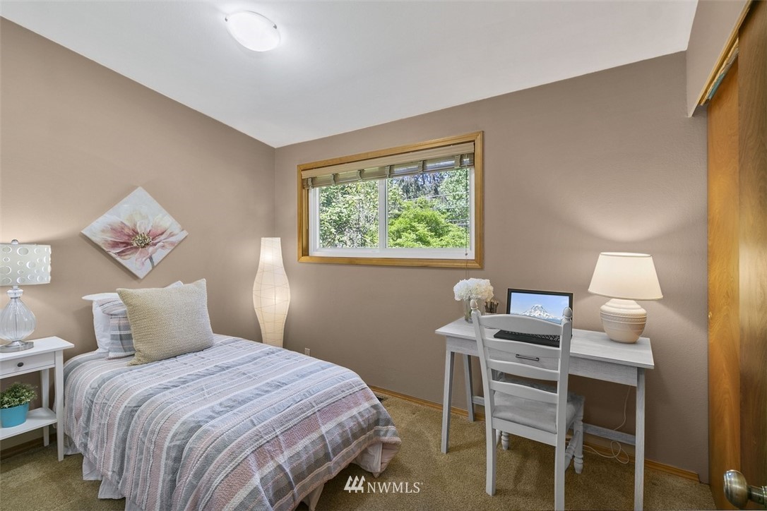 17205 Southeast Covington Sawyer Road Kent, WA 98042 - Photo 22 of 27 Gallery Image 22