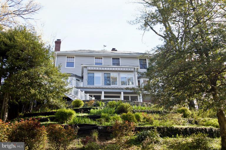 300 Old County Road Severna Park, MD 21146 - Photo 16 of 30 Exterior (Rear)
