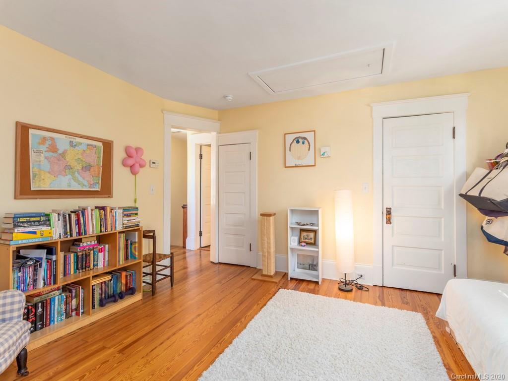 10 Albemarle Road Asheville, NC 28801 - Photo 12 of 24 Gallery Image 12
